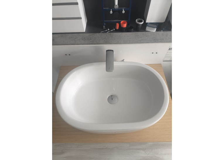 Умивальник на стільницю VILLEROY & BOCH ARCHITECTURA 60х40 см (41266001) (Пошкодження правого борту)