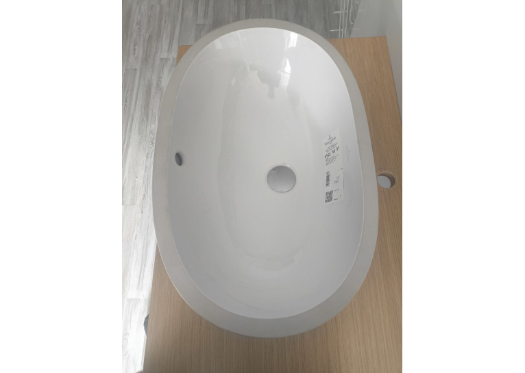 Умивальник овальний врізний під стільницю Villeroy & Boch O.Novo 58х37 см, білий альпійський (41625001) (Невелике пошкодження)