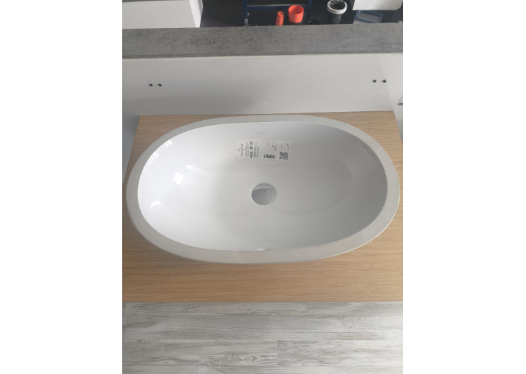 Умивальник овальний врізний під стільницю Villeroy & Boch O.Novo 58х37 см, білий альпійський (41625001) (Невелике пошкодження)