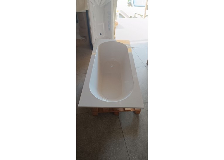 Ванна кварилова прямокутна VILLEROY & BOCH Oberon 180x80см UBQ180OBE2V-01 + ніжки U99740000