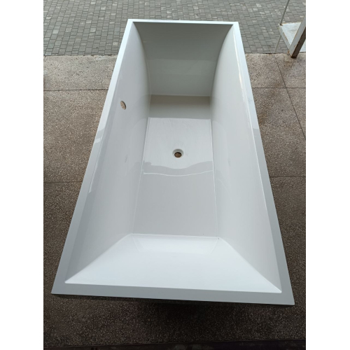 Ванна кварилова прямокутна VILLEROY&BOCH SQUARO 180*80см, в комплекті з ніжками, UBQ180SQR2V-01